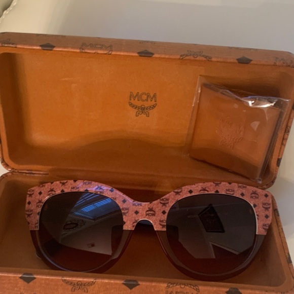 MCM Women's Tan Sunglasses - Picture 1 of 4